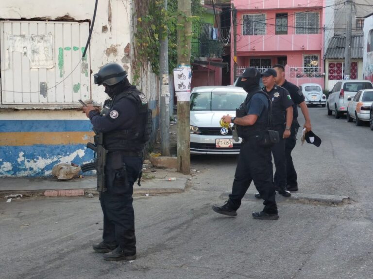 Acribillan a un hombre en la calle Nicolas Bravo