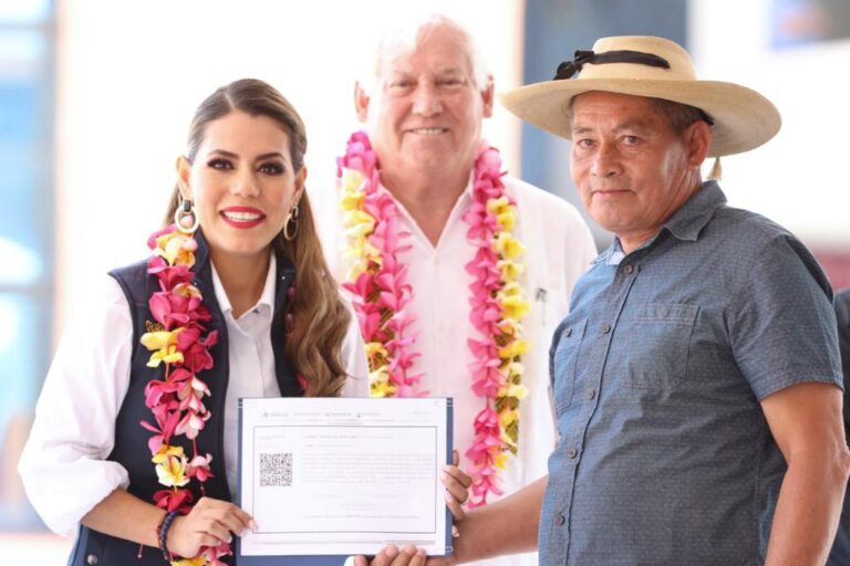 SIN INTERMEDIARIOS Y SIN CORRUPCIÓN, INICIA LA ENTREGA DE FERTILIZANTE GRATUITO EN GUERRERO