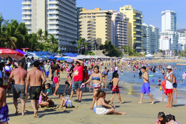 Dejan turistas derrama superior a los 500 MDP en Acapulco