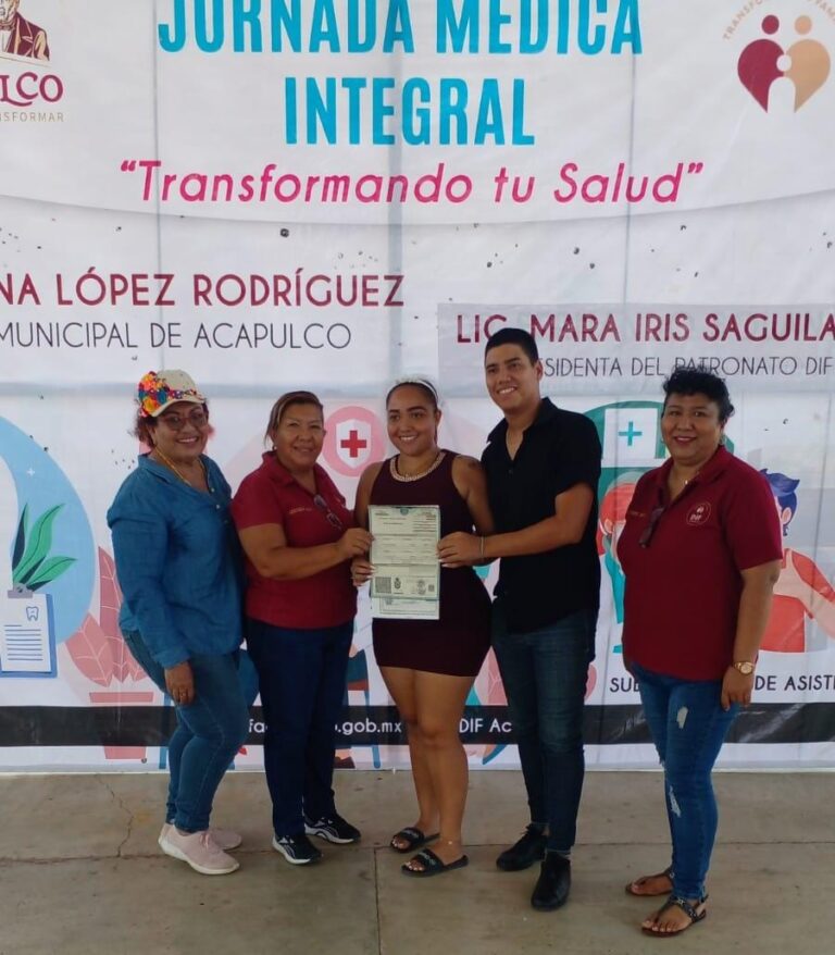 Realiza DIF municipal,  brigada integral en Llano Largo