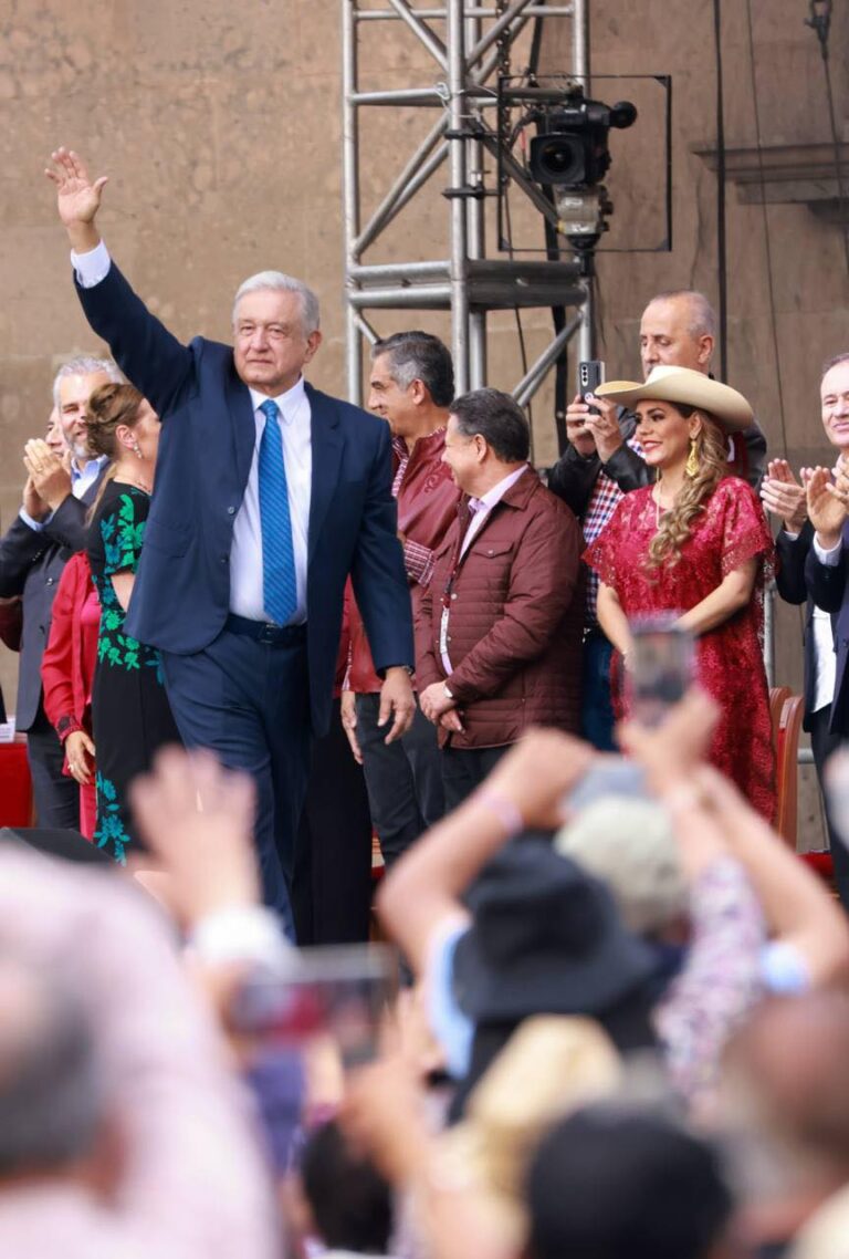 Me siento muy orgullosa de pertenecer a un gran equipo que es más una familia: Evelyn Salgado