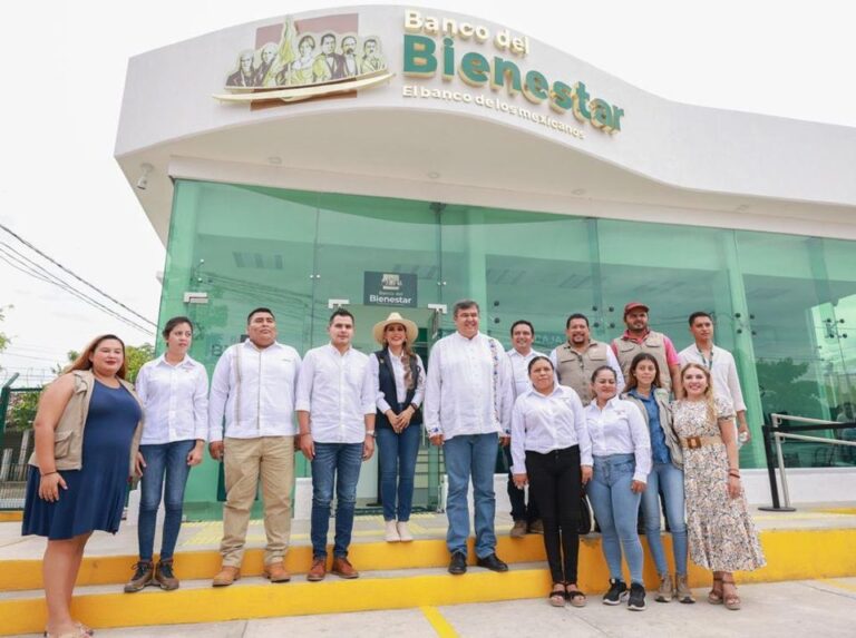 En Guerrero, hoy los recursos regresan al pueblo, a través de becas, pensiones y programas sociales que transforman la vida de la gente: Evelyn Salgado