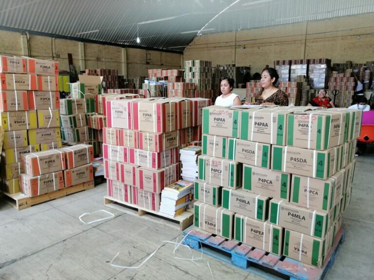 Más de un millón de libros de texto gratuito se distribuyen en Guerrero