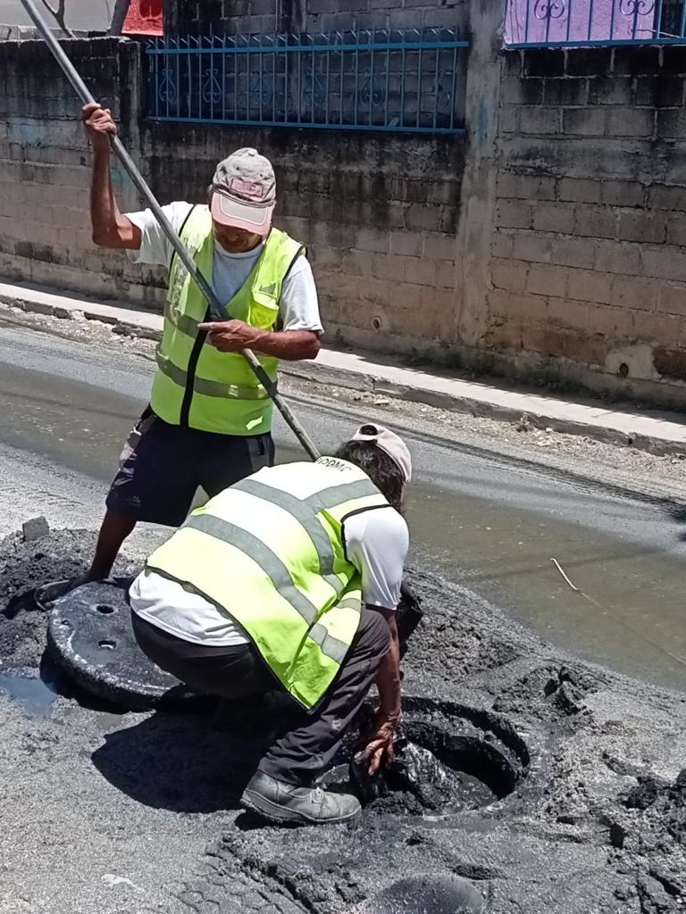 Atiende Gobierno de Abelina López Rodríguez fugas de agua y azolves