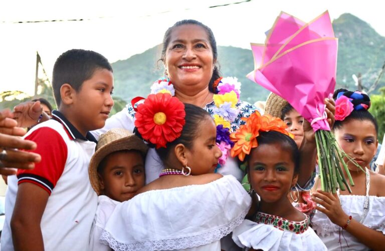 Inaugura Abelina López Rodríguez obras de infraestructura en el municipio