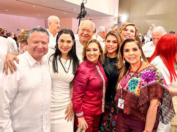 Asiste Evelyn Salgado al 5° Informe del Presidente, Andrés Manuel López Obrador