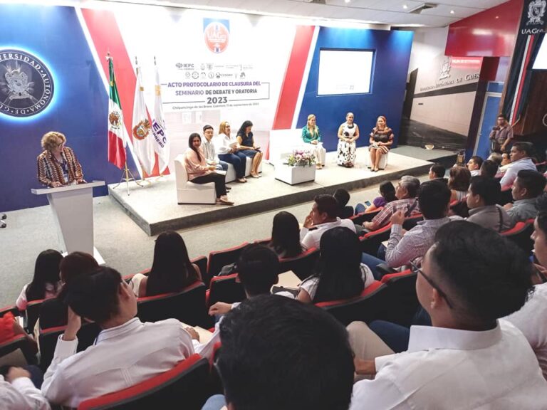 PRESIDENTA DE CDHEG ASISTE A CLAUSURA DE SEMINARIO DE DEBATE Y ORATORIA 2023