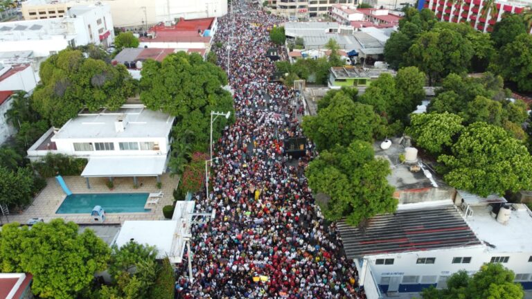 Reconocen a Abelina López por el saneamiento de las finanzas públicas de Acapulco