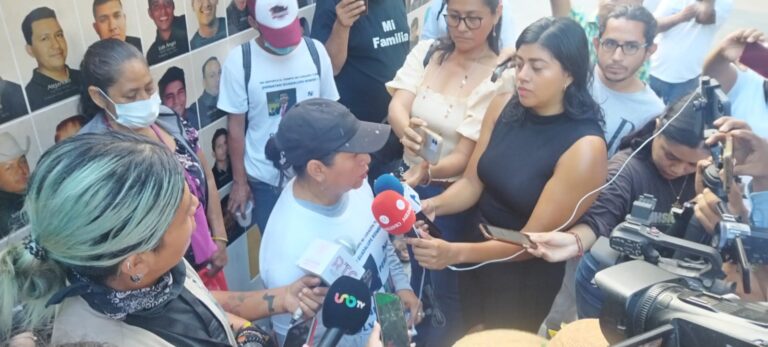 Extender búsquedas de restos humanos, claman madres