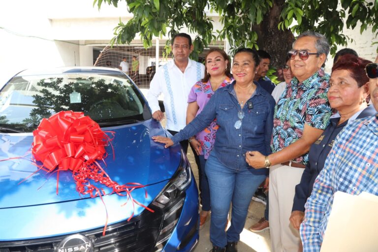 Entrega Abelina López Rodríguez premios del «Sorteo Predial Acapulco 2023»