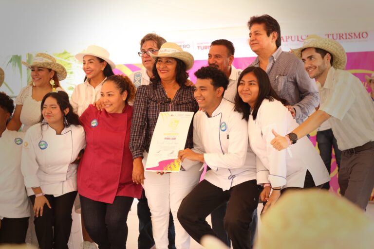 Inaugura Abelina López Rodríguez Décima Edición del Festival del Pescado a la Talla