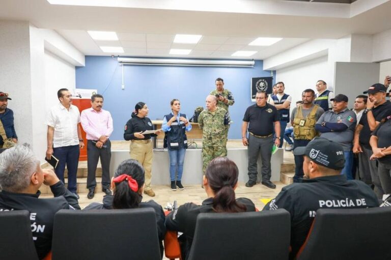 Fortalece Evelyn Salgado la estrategia de búsqueda de personas no localizadas tras El Paso del huracán “Otis”