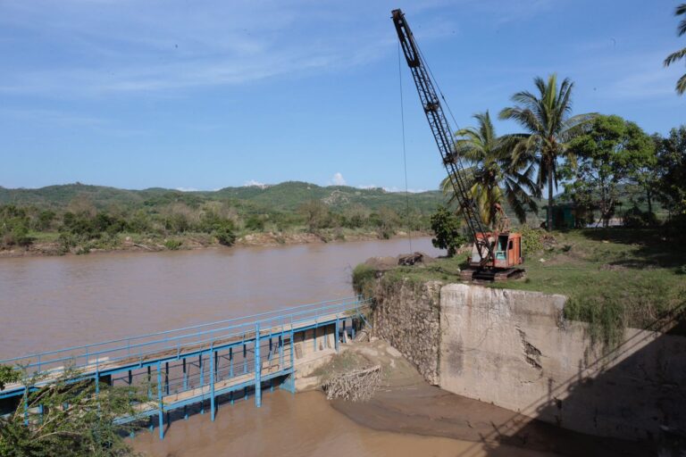 Avanza Gobierno de Abelina López Rodríguez con el abasto de agua potable en Acapulco