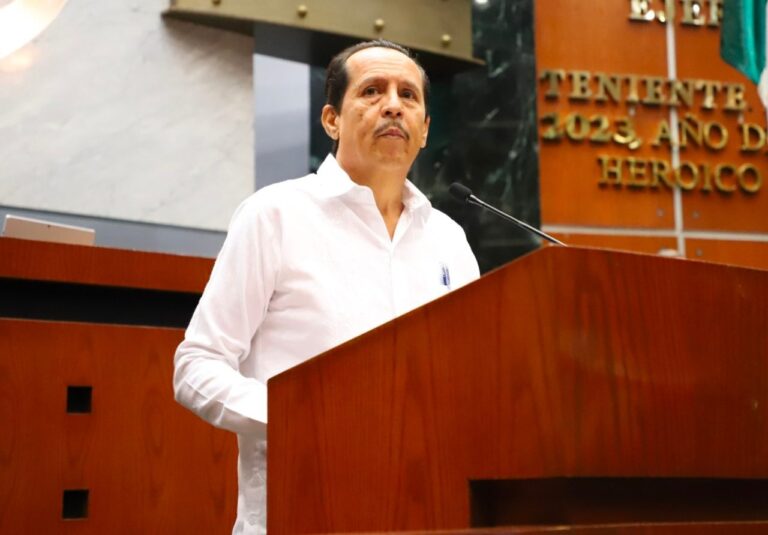 FORTALECER ATRIBUCIONES DE AUTORIDADES ESTATALES PARA EMITIR OPINIONES SOBRE PLANES DE ESTUDIO RESPECTO A LA SALUD MENTAL