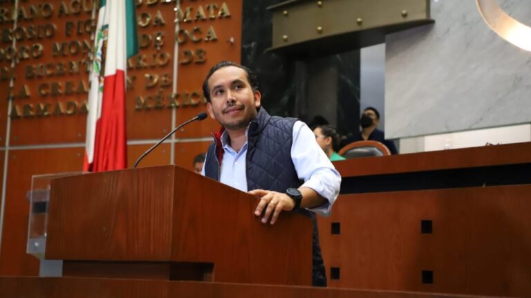 PROPONE DIPUTADO REFORMAS A LA CONSTITUCIÓN LOCAL PARA DOTAR DE ATRIBUCIONES A TITULAR DEL EJECUTIVO ESTATAL PARA CREAR LA FIGURA DE GOBIERNO DE COALICIÓN