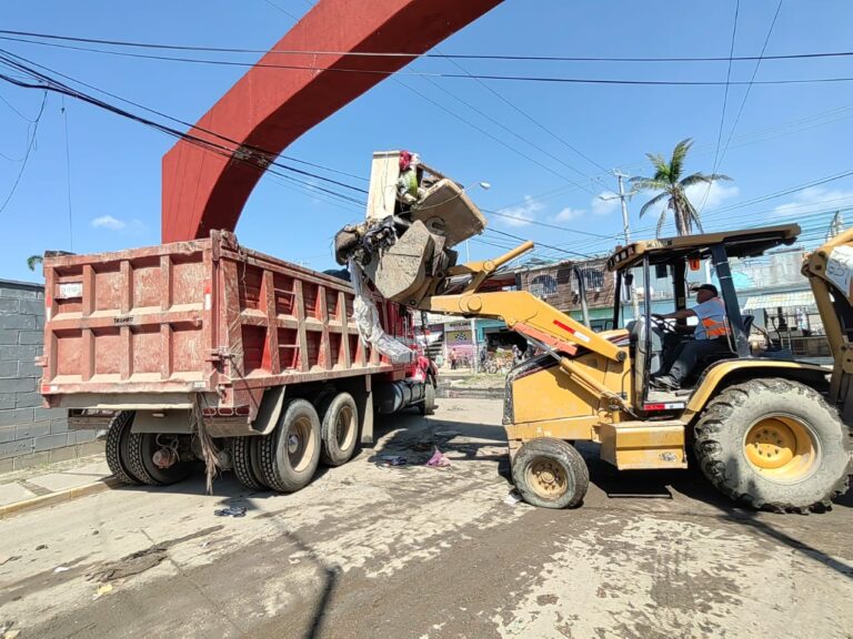 Acelera Gobierno de Abelina López Rodríguez trabajos de recolección de residuos sólidos