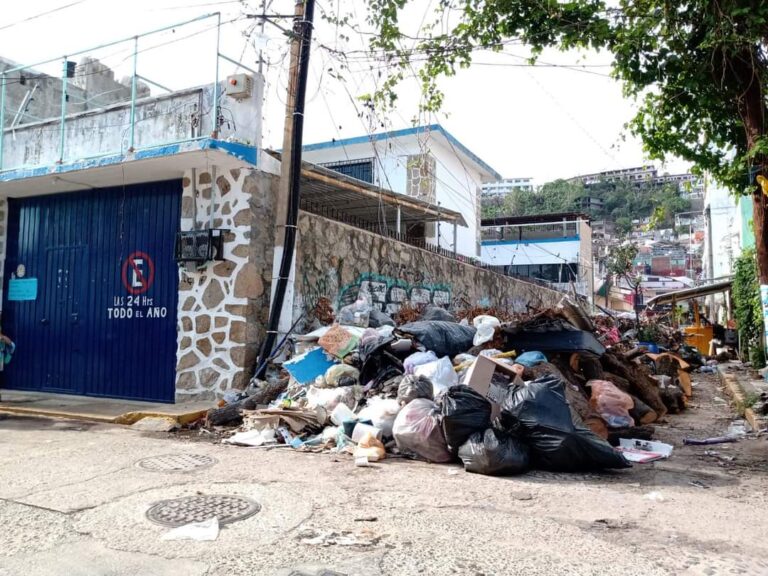 Supervisa Gobierno de Abelina López Rodríguez puntos negros que ya han sido erradicados en la ciudad