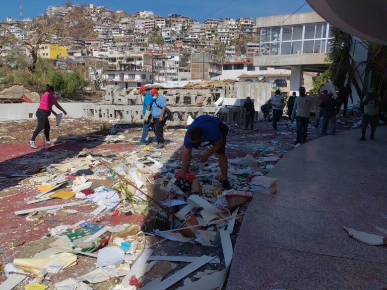 Realiza Gobierno de Abelina López Rodríguez revisión de oficinas municipales