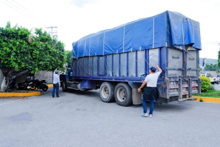 Las universidades se solidarizan en un gesto de unidad para brindar apoyo a aquellos afectados por el huracán Otis en este momento de adversidad