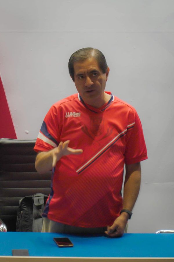 Se llevan a cabo reuniones de trabajo y capacitaciones en medidas de seguridad, protección y actuación en zonas de desastre