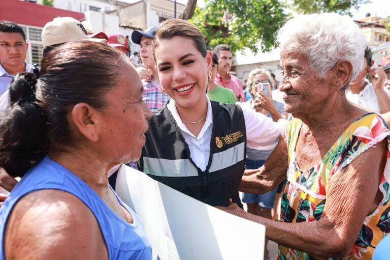 A todos nos toca levantar Acapulco: Evelyn Salgado  4 diciembre, 2023