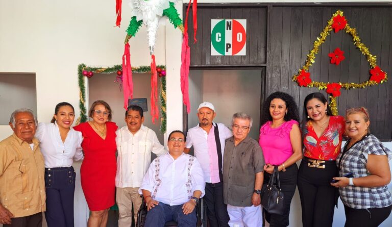 Con los brazos abiertos reciben militantes y líderes del PRI-Tecpan al contador Luis Enrique Ruiz Antonio