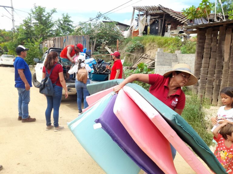Concluye Gobierno de Abelina López Rodríguez visitas domiciliarias a personas de albergues