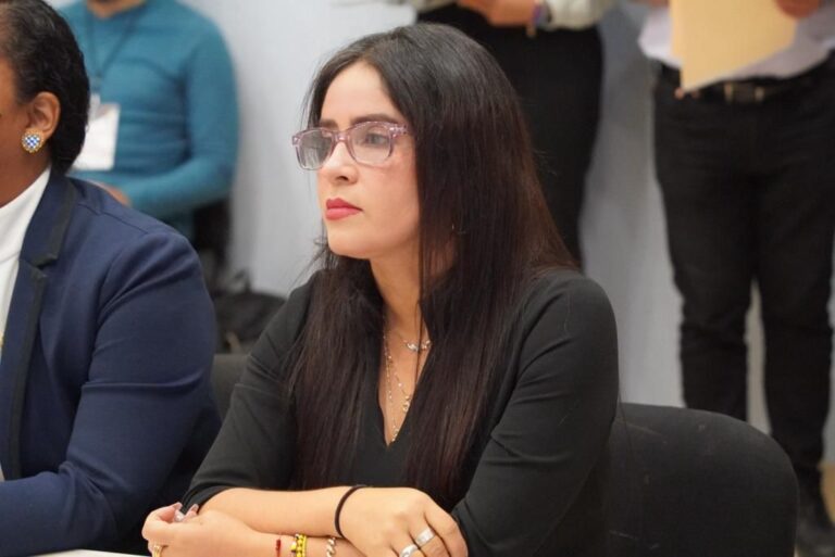 Califica Yoloczin Domínguez como un ejercicio exitoso las comparecencias del gabinete estatal