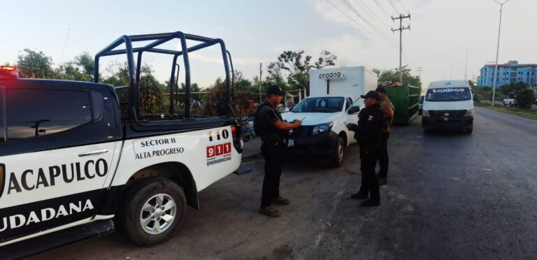 Detiene SSP a personas arrojando desechos sólidos en vía pública