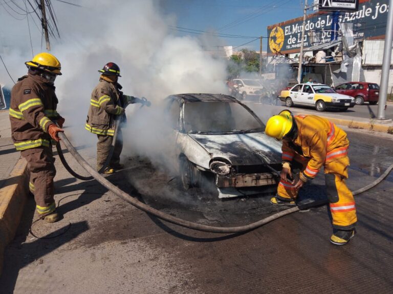 Brinda Gobierno de Abelina López Rodríguez diversas atenciones a la población