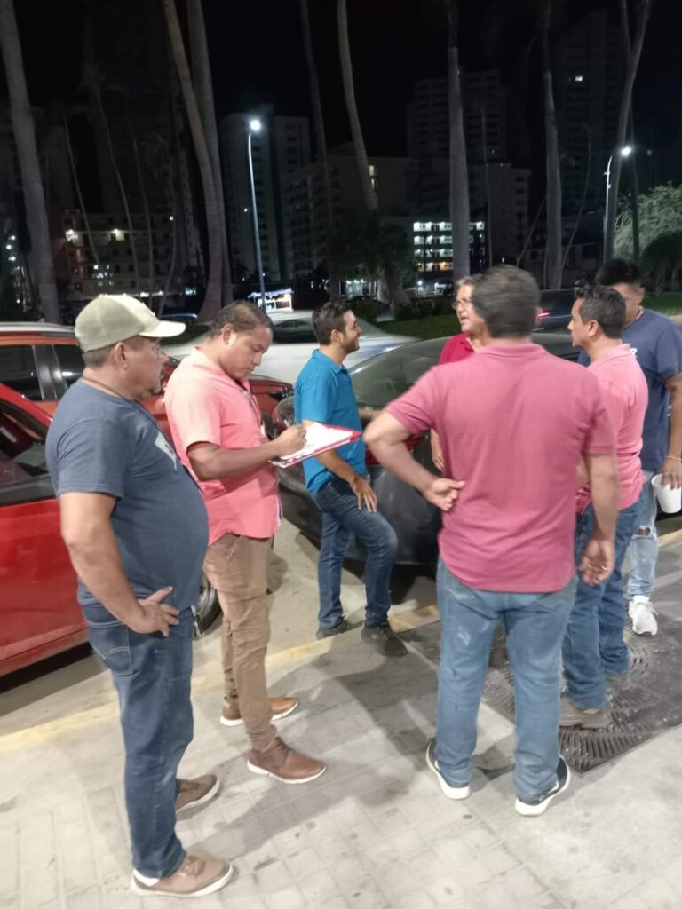 Implementa Gobierno de Abelina López Rodríguez operativo de liberación de espacios en Costera Miguel Alemán