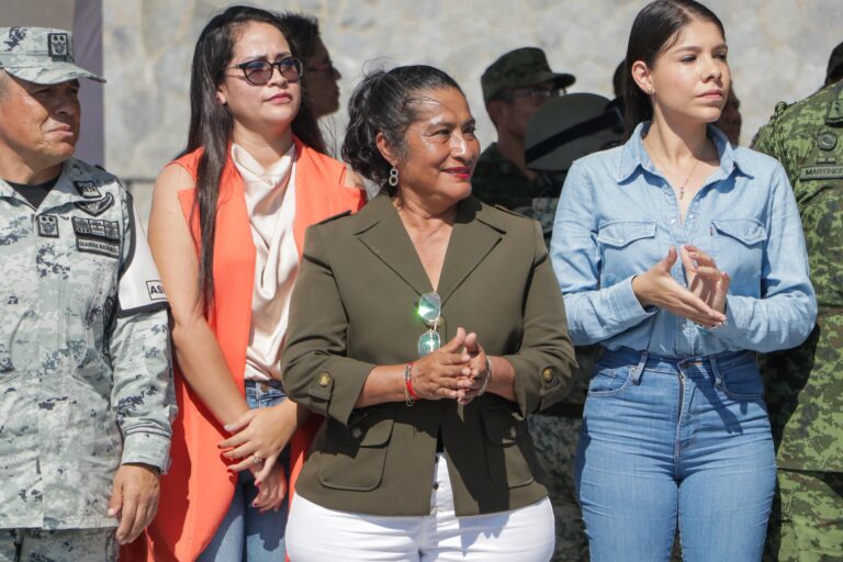 Da Abelina López Rodríguez banderazo inicial al Operativo Vacacional Invierno 2023