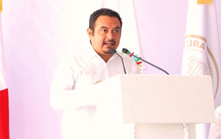 Llama Iván Hernández a seguir forjandola grandeza de México desde Guerrero