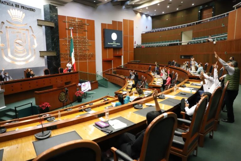 APRUEBA CONGRESO DEL ESTADO 24 LEYES DE INGRESOS MUNICIPALES