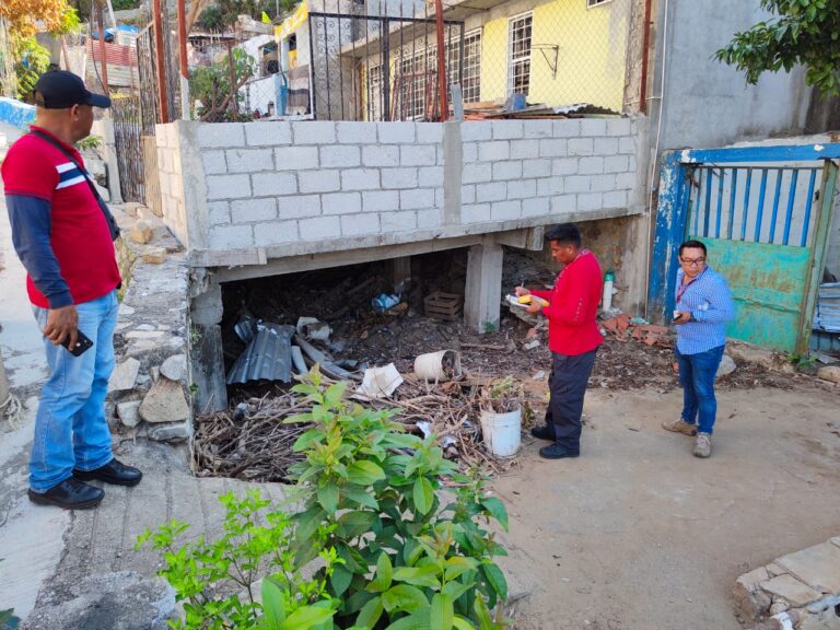 Continúa Gobierno de Acapulco con el programa “Revisión de cauces, presas gavión y desarenadores 2024”