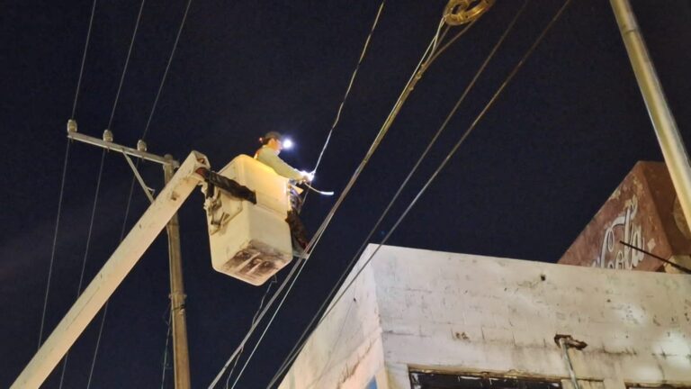 Reporta Gobierno de Acapulco más del 80 por ciento de avance en rehabilitación de luminarias