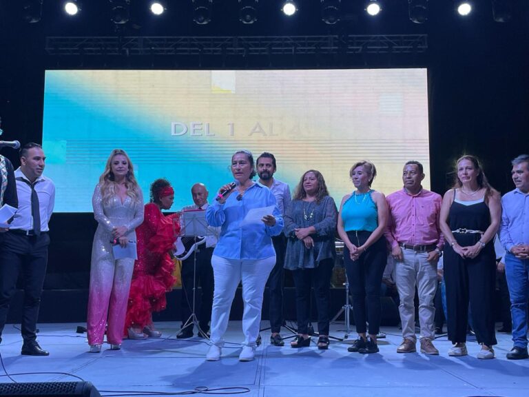 Disfruta la población el segundo día de actividades del XVII Festival Internacional La Nao Acapulco