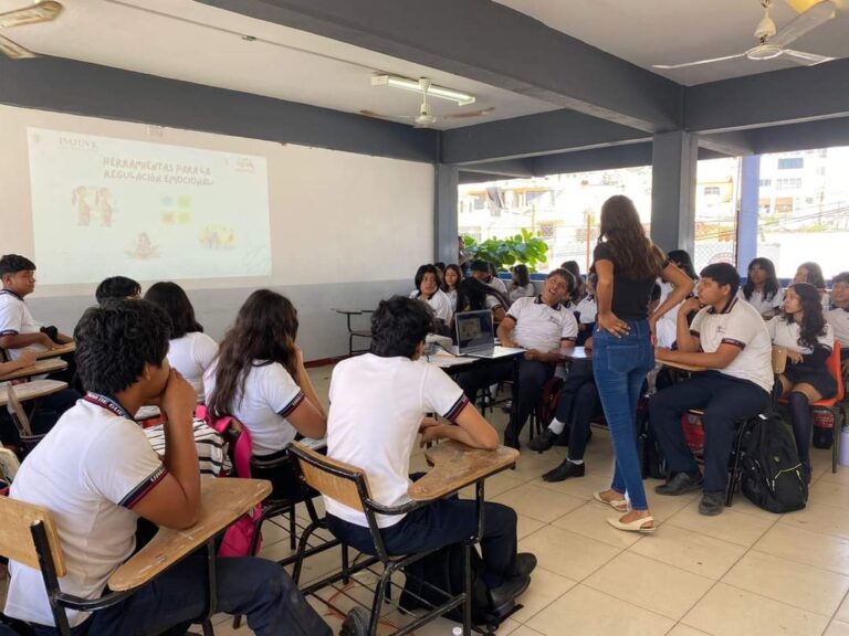 Aplica Gobierno de Acapulco programa “Conferencia Joven” en escuelas