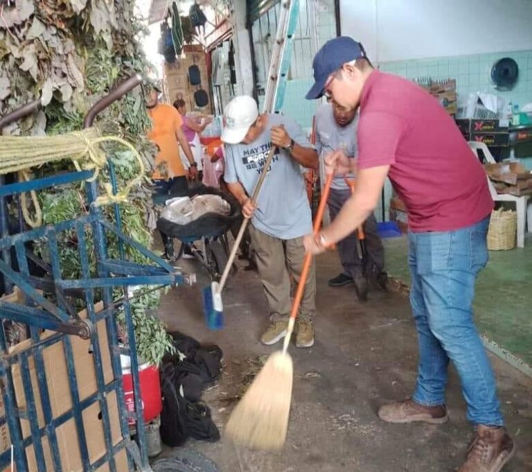 Despliega Gobierno Municipal 74 brigadas en mercados de Acapulco