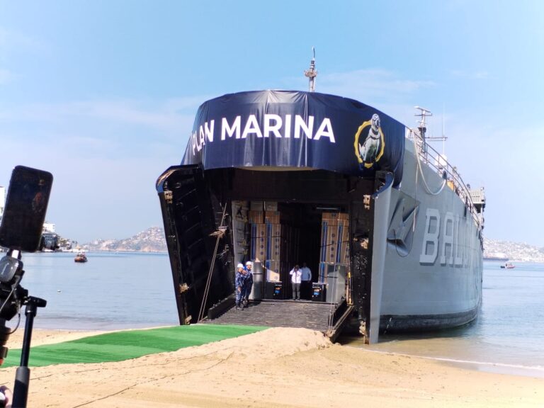 Llegarán antes del 20 de febrero los últimos buques con enseres para Acapulco