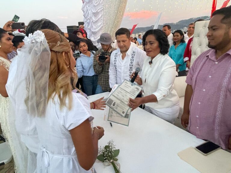 Realiza Gobierno de Acapulco «Bodas Colectivas 2024»
