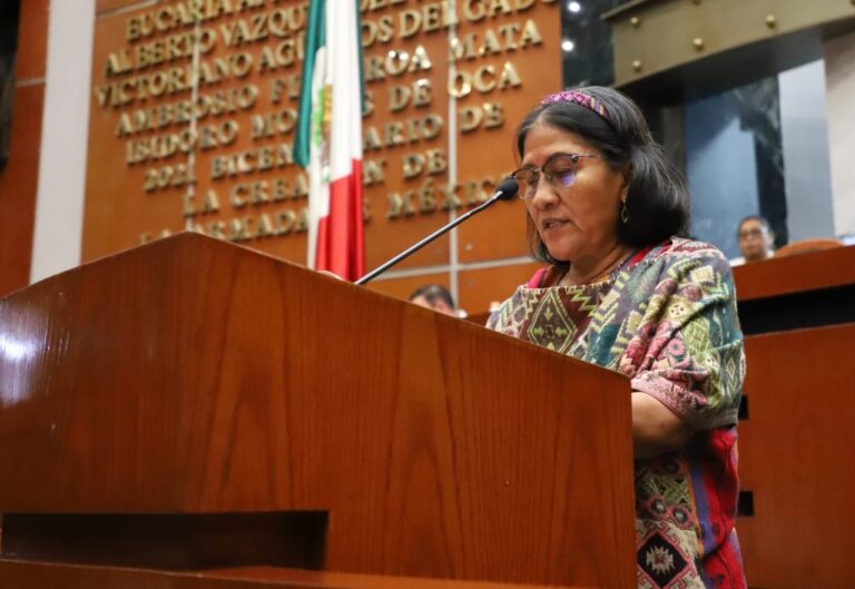 EXHORTA EL CONGRESO A SEMAREN Y AYUNTAMIENTO DE TLAPA PARA QUE REUBIQUEN EL BASURERO MUNICIPAL