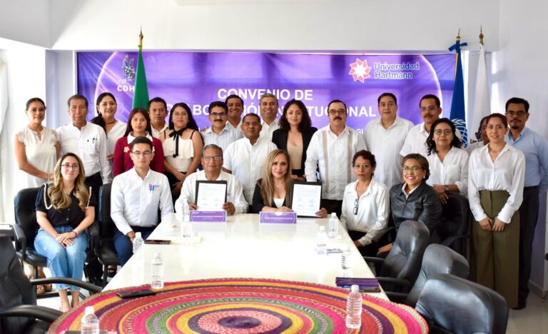 La maestra Cecilia Narciso Gaytán, presidenta de la Comisión de los Derechos Humanos del Estado de Guerrero, llevó a cabo una firma de Convenio de colaboración institucional con la Universidad Hartmann Campus Chilpancingo, a través de su director Hugolino Hernández Hernández