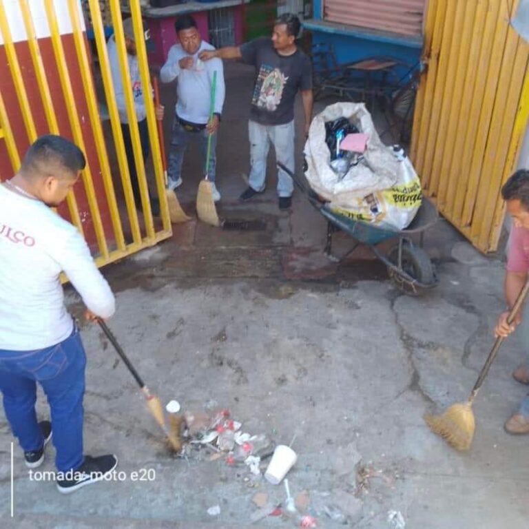 Avanza Gobierno de Acapulco en la limpieza de mercados