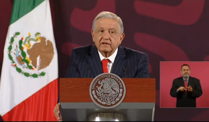 Desmarca AMLO al gobierno de Guerrero de omisiones en la detención del policía implicado en caso de normalista de Ayotzinapa