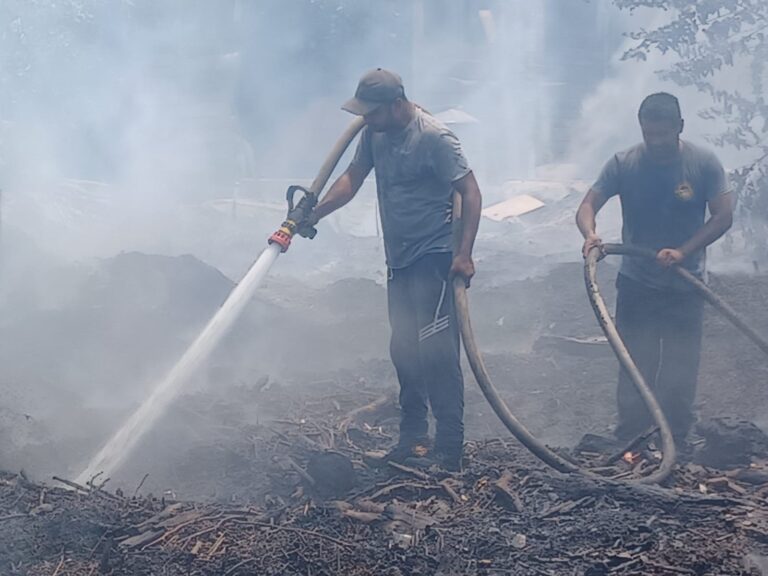 Atiende Gobierno de Acapulco incidencias a través de Bomberos