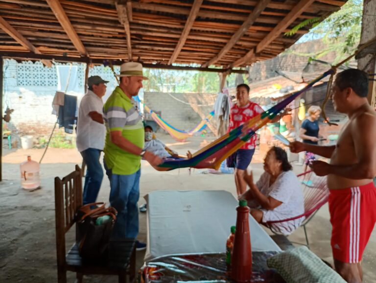 Casa por casa