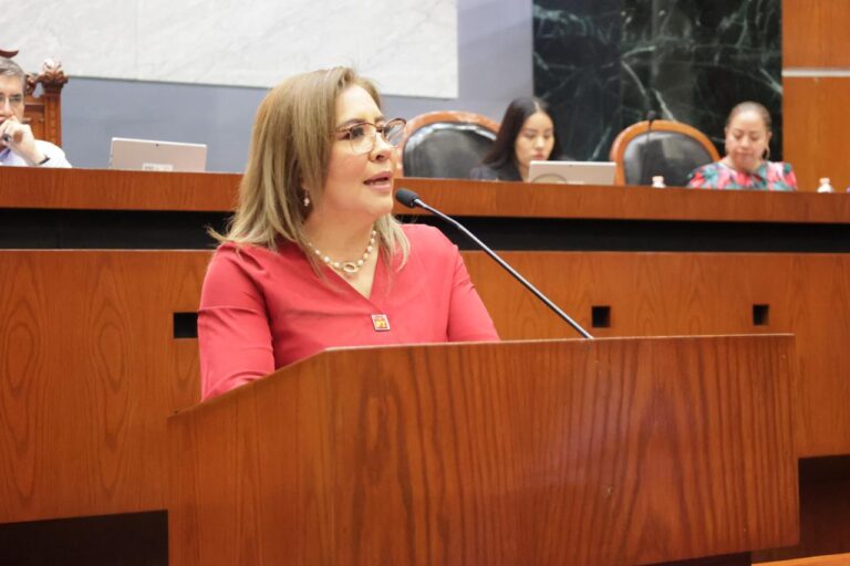 PROPONEN ESTABLECER EL PREMIO ESTATAL AL MÉRITO DE PERIODISMO, ESTUDIOS DE GÉNERO Y FEMINISMO «LAUREANA WRIGHT»