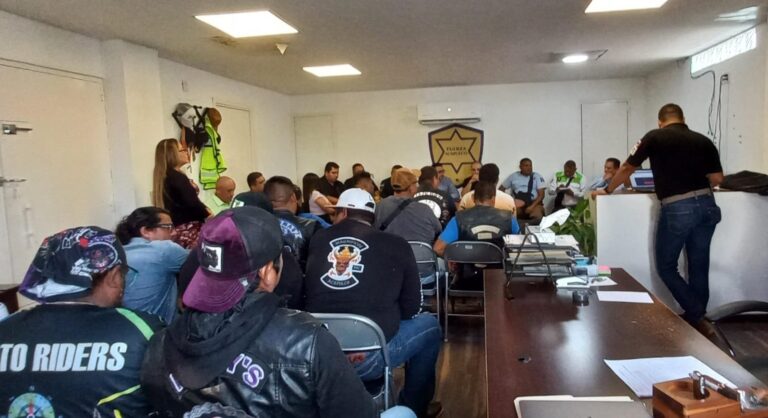 La Secretaría de Seguridad Pública Municipal participó en la reunión para definir acciones de seguridad por evento que reúne a motociclistas en el puerto