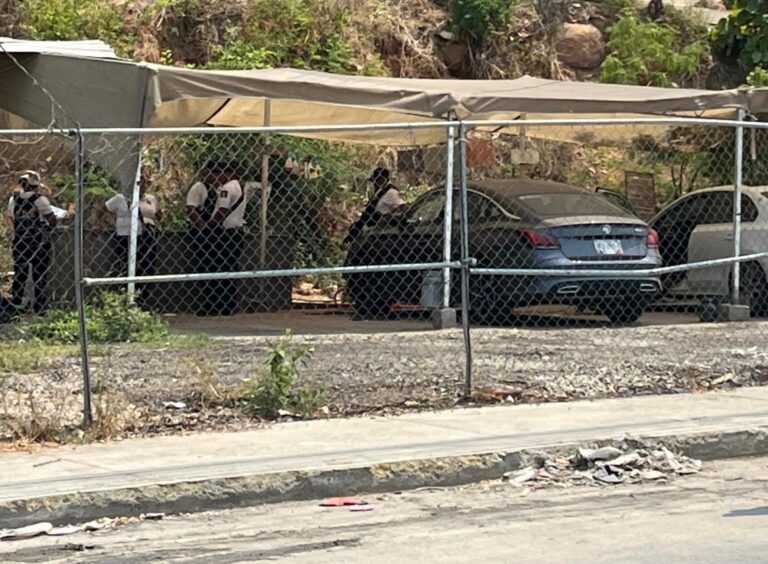 Un lavador de autos fue asesinado a balazos, en la colonia Cumbres de Figueroa.